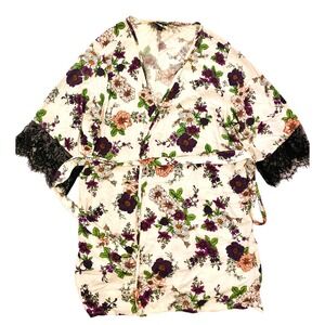 Torrid Cozy Fall Bohemian Floral Print Kimono Robe with Lace Trim Plus Size 1/2